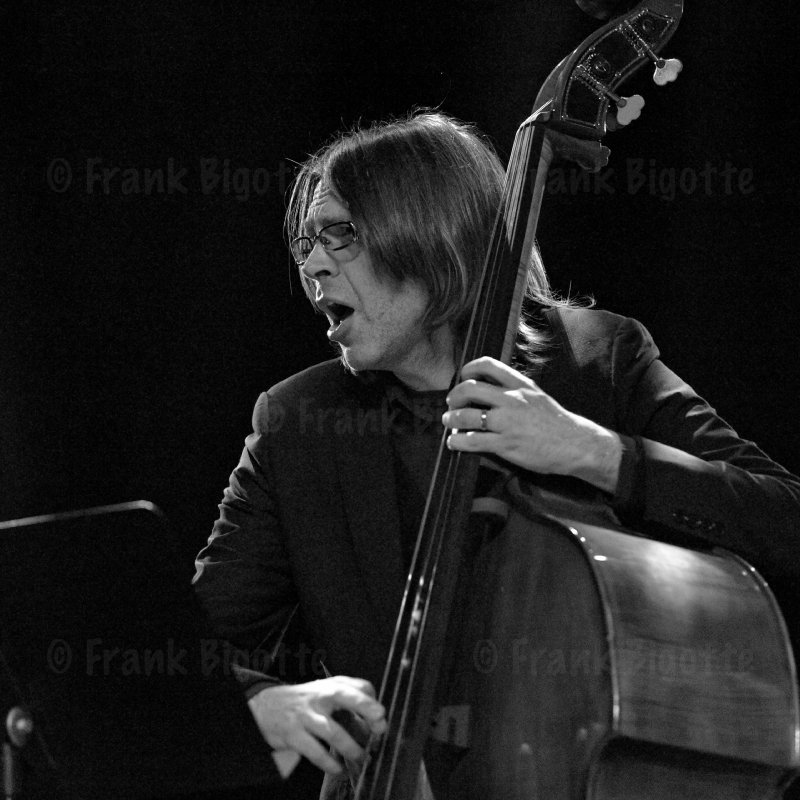 Mattias Svensson (contrebasse) - Jan Lundgren trio