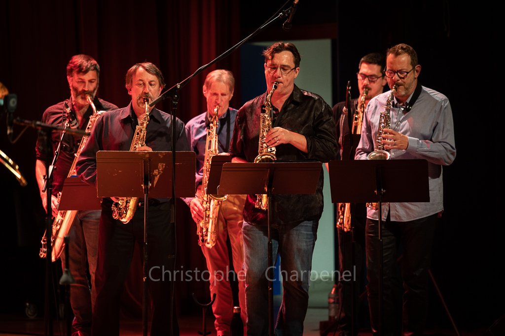 La section de sax du JAV Contreband