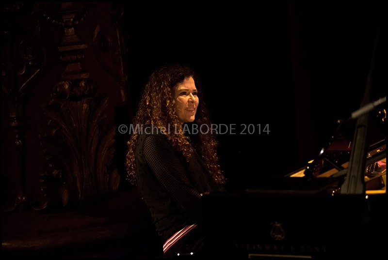 Sylvie Courvoisier