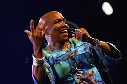 Dee Dee Bridgewater
