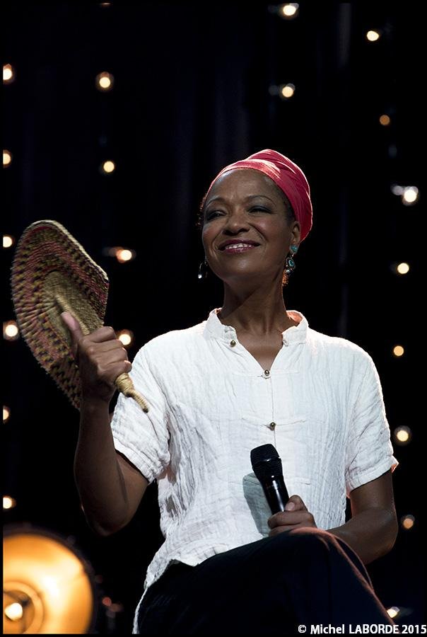 Lisa Simone