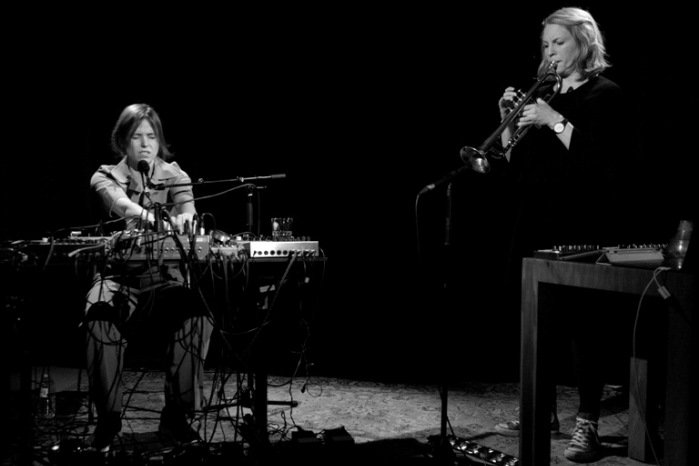 Lynn Cassiers et Hilde Marie Holsen. Photo (c) Geert Coppens 2020