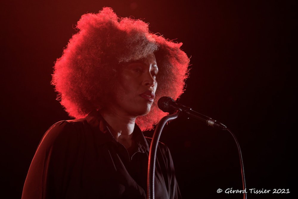 Sandra Nkaké (Gérard Tissier)