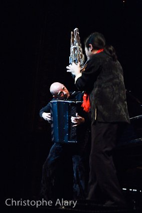 Pascal Contet, accordéon Wu Wei, sheng (orgue à bouche)