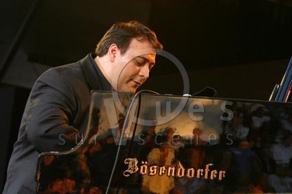 Eric Legnini