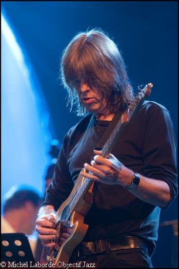 mike stern