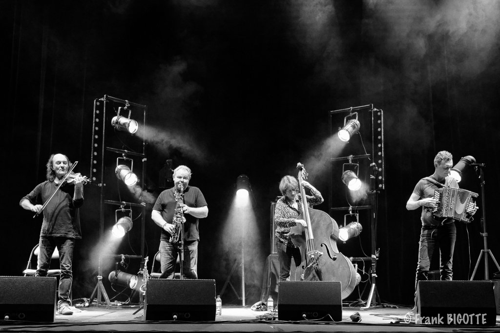 Jacky Molard quartet - Mycelium