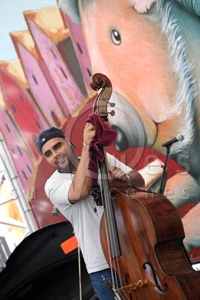 Carlos Henriquez