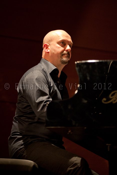 Bojan Z