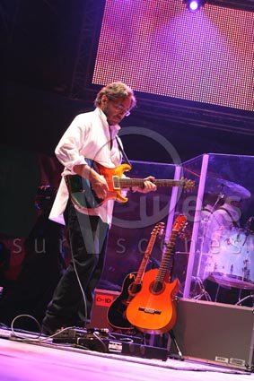 Al Di Meola