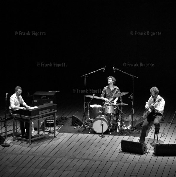 « The West Lines »
