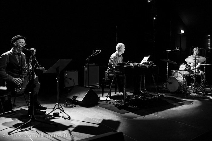 Ellery Eskelin, Jozef Dumoulin, Dan Weiss
