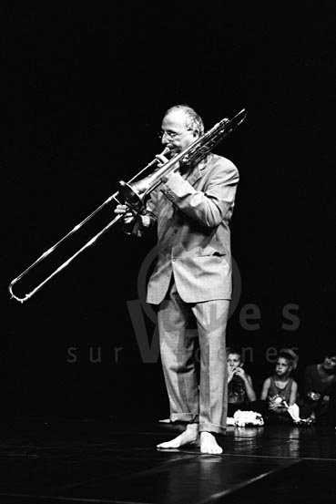 Yves Robert