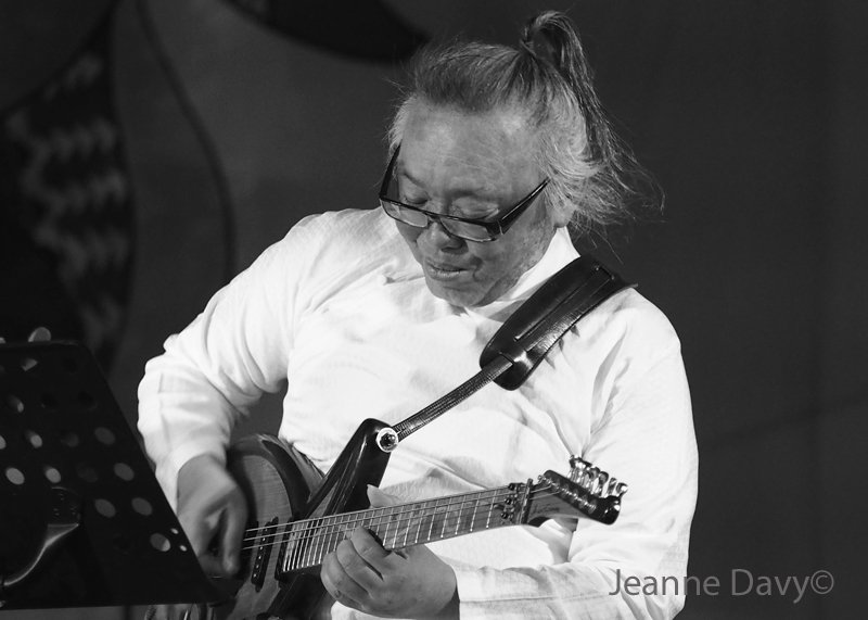 Nguyên Lê