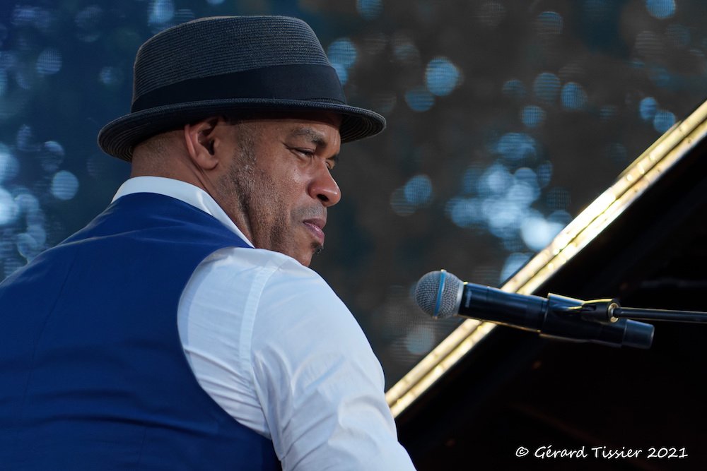 Roberto Fonseca (Gérard Tissier)