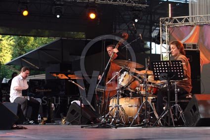 Jérémie Ternoy / Nicolas Mahieux / Charles Duytschaever