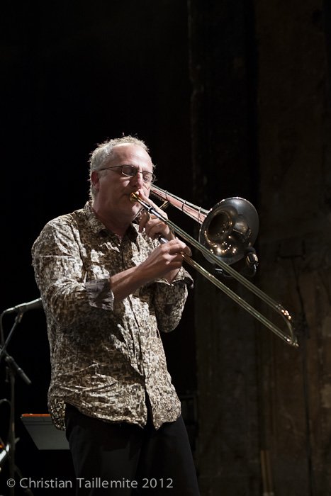 Yves Robert