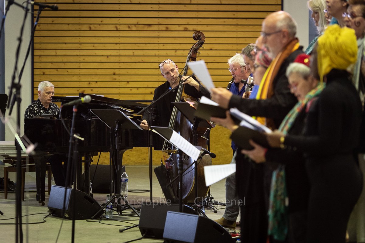 François RAulin, Pascal Berne Michel Mandel, le choeur de Jazz Action Valence