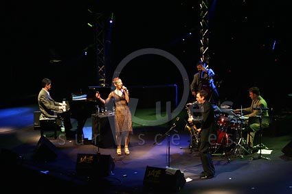 Stacey Kent / Jim Tomlinson / David Newton / David Chamberlain / Matt Home