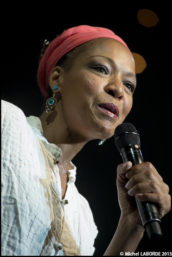 Lisa Simone