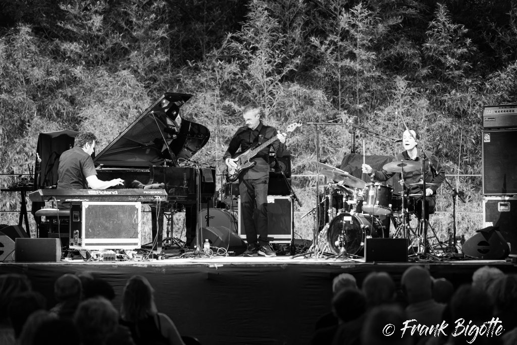Rémi Panossian trio