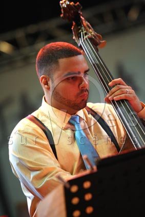 Carlos Henriquez