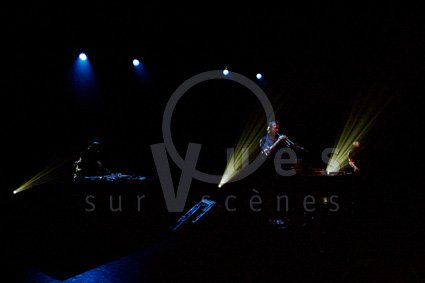 Nils Petter Molvaer / Jan Bang / Paal 'Strangefruit' Nyhus