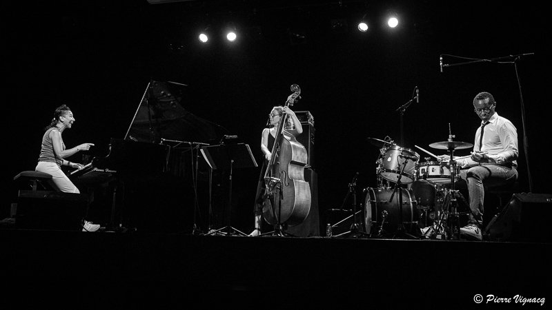 Camelia Ben Naceur, Nolwenn Leizour, Roger Biwandu