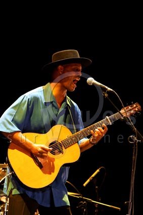 Eric Bibb