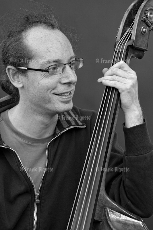 Yoni Zelnik