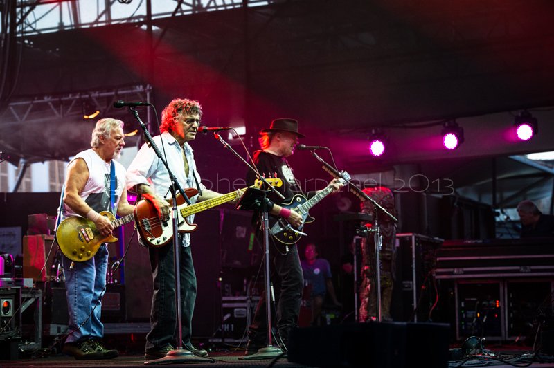 Neil Young, Frank Sampedro, Billy Talbot