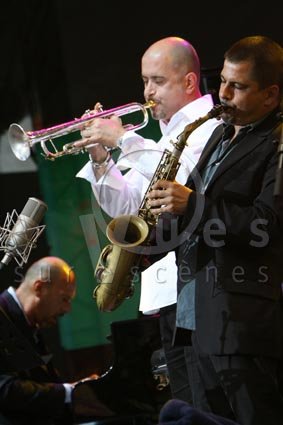Rosario Giuliani / Flavio Boltro / Dado Moroni