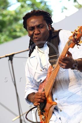 Richard Bona