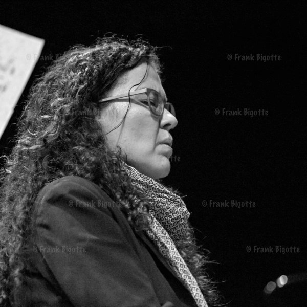 Sylvie Courvoisier