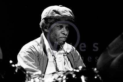 Makaya Ntshoko