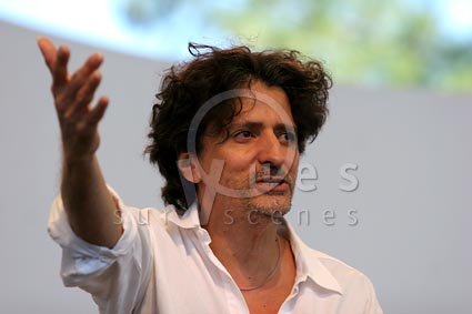 Vinicius Cantuaria