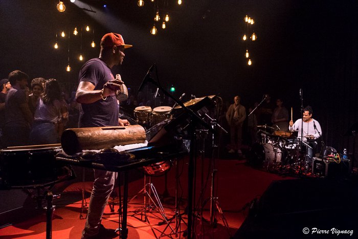 Sam Dubois (steel pan, perc) ; Jose Joyette (dms)