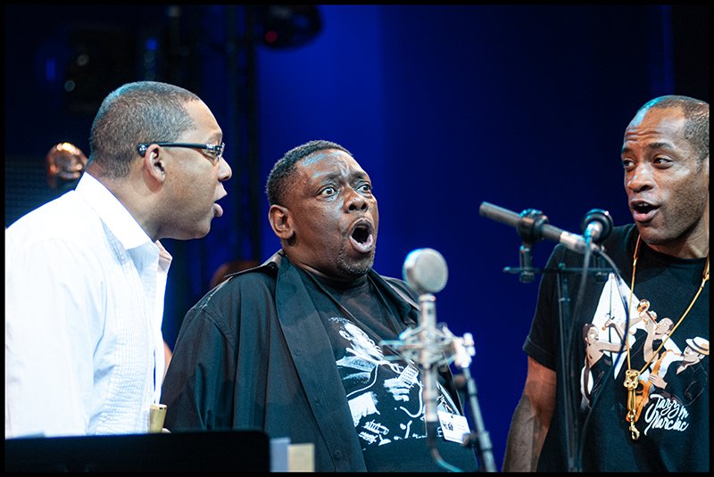 Wynton Marsalis, Lucky Peterson, Walter Blanding chapiteau Marciac le 4 août (…)
