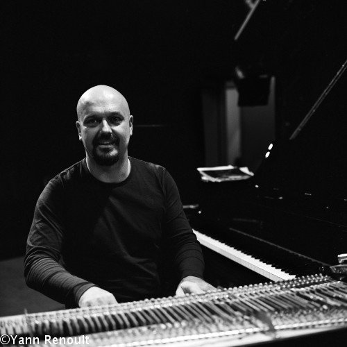 Bojan Z