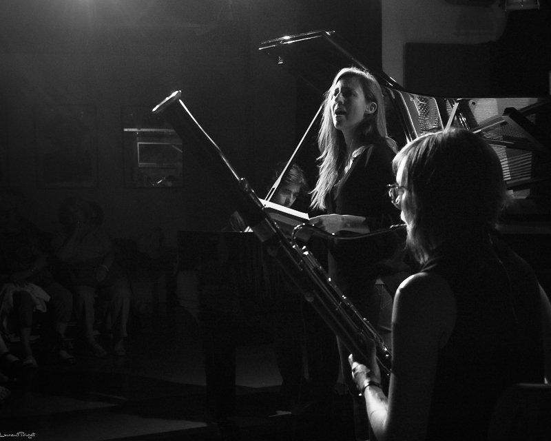 Katie Young, Claudia Solal et Benoît Delbecq
