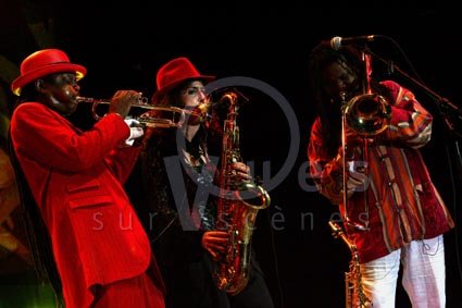 Boney Fields / Nadège Dumas / Jean-Paul Chabrele