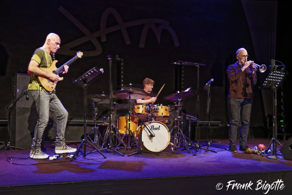 Ralph Alessi Trio