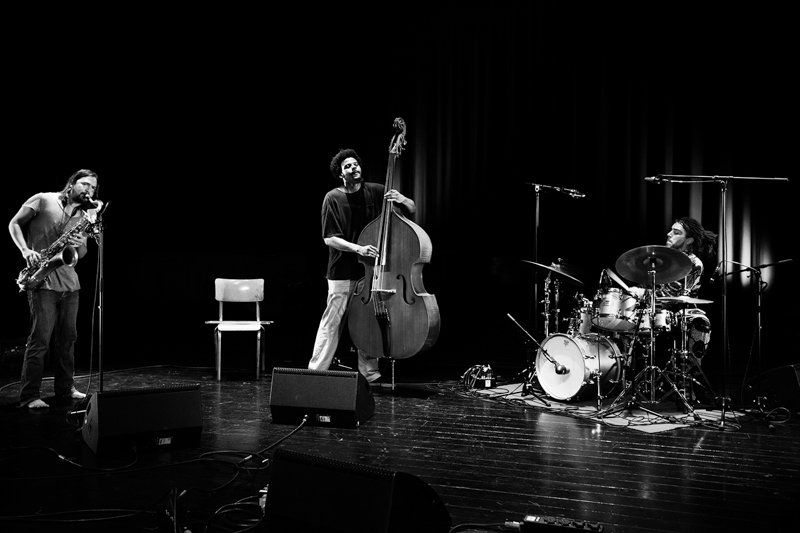 John Dikeman, Luke Stewart et Aleksandar Škoric