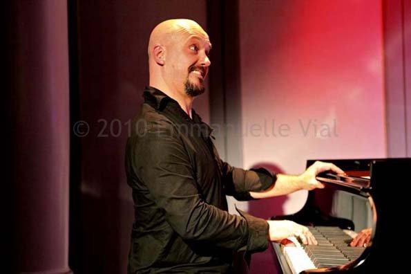 Bojan Z