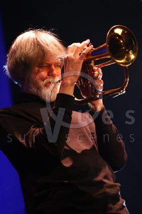 Tom Harrell