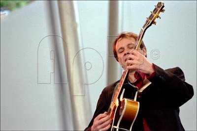 Yves Brouqui