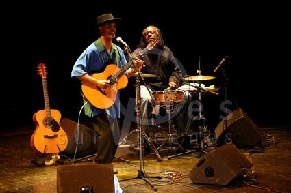 Eric Bibb / Larry Crockett