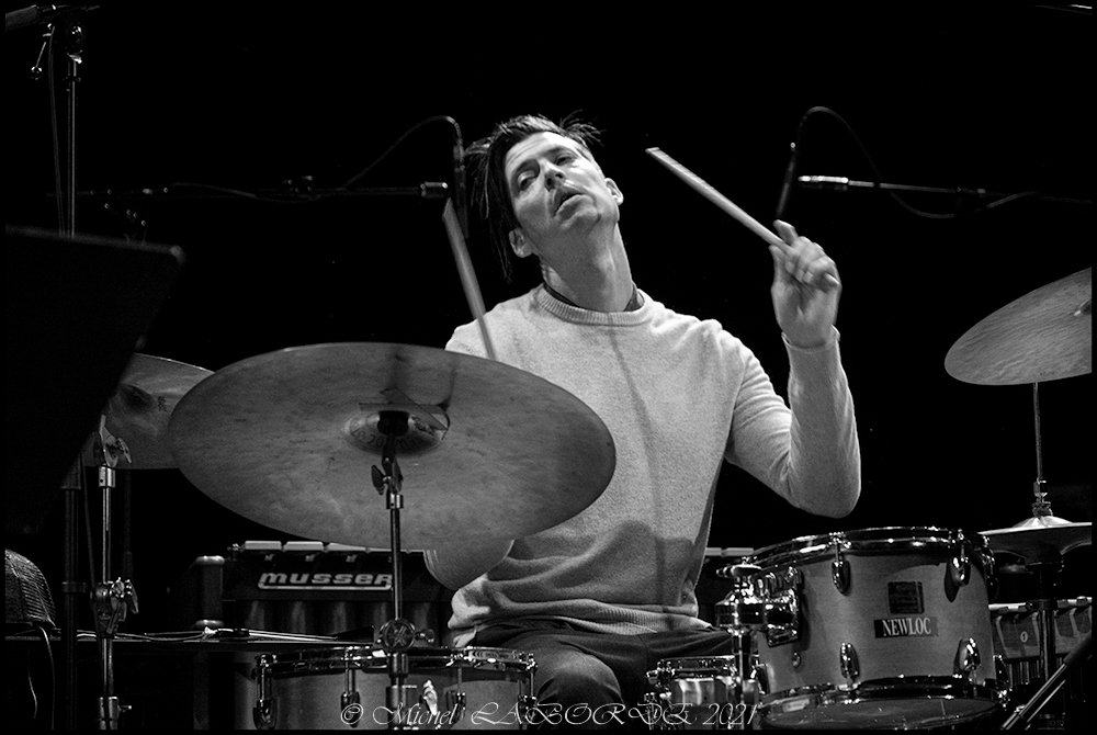 Ches Smith