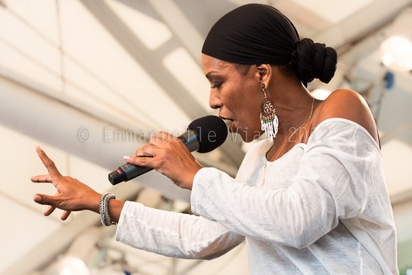 Lisa Simone