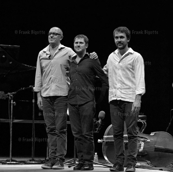 Stéphane Tsapis trio